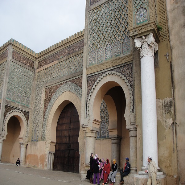 DAY TRIP FROM FES TO MEKNES VIA VOLUBILIS AND MOULAY IDRISS